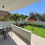 Cemeris Apartment