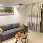 Cemeris Apartment